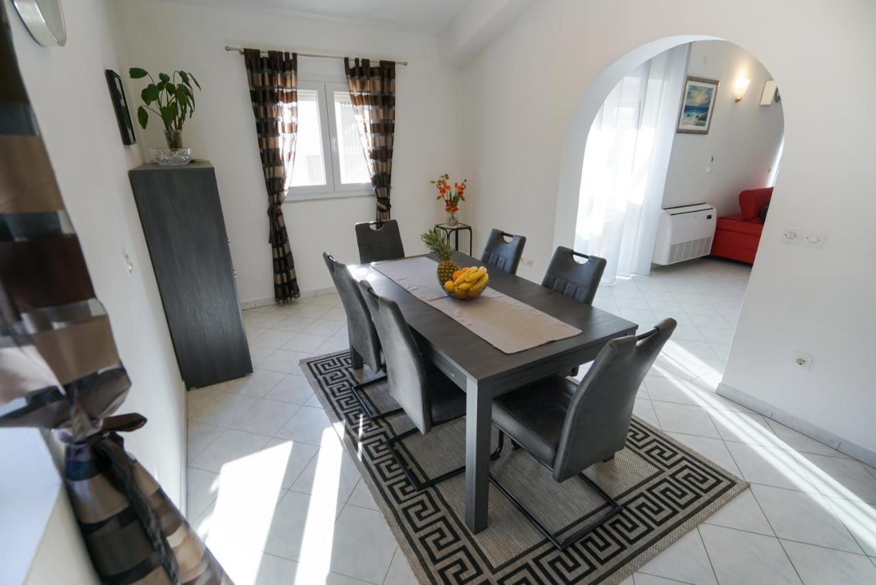 Villa Sanda With Private Pool Задар Екстериор снимка
