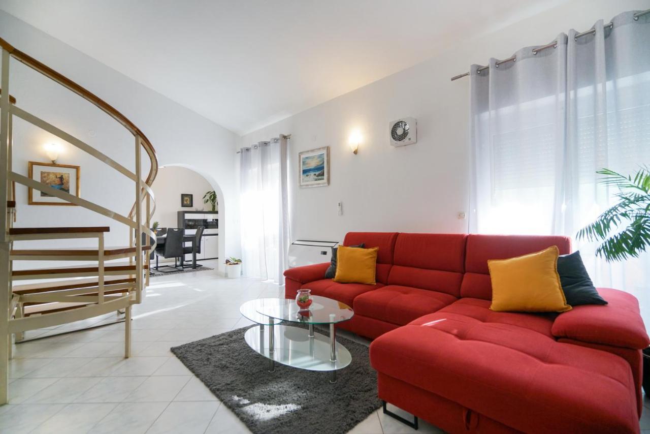 Villa Sanda With Private Pool Задар Екстериор снимка